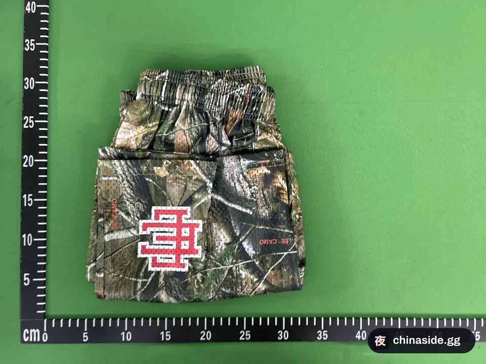 QC photo of the Mesh Sports Shorts