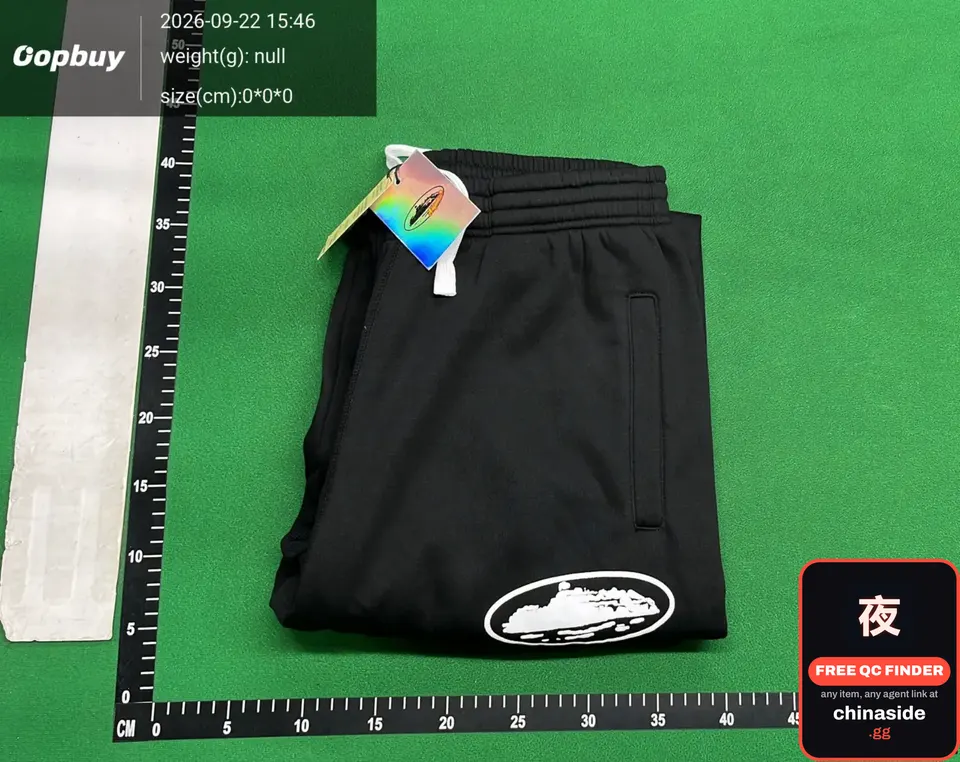QC photo of the Zipper Straight Hoodie Set
