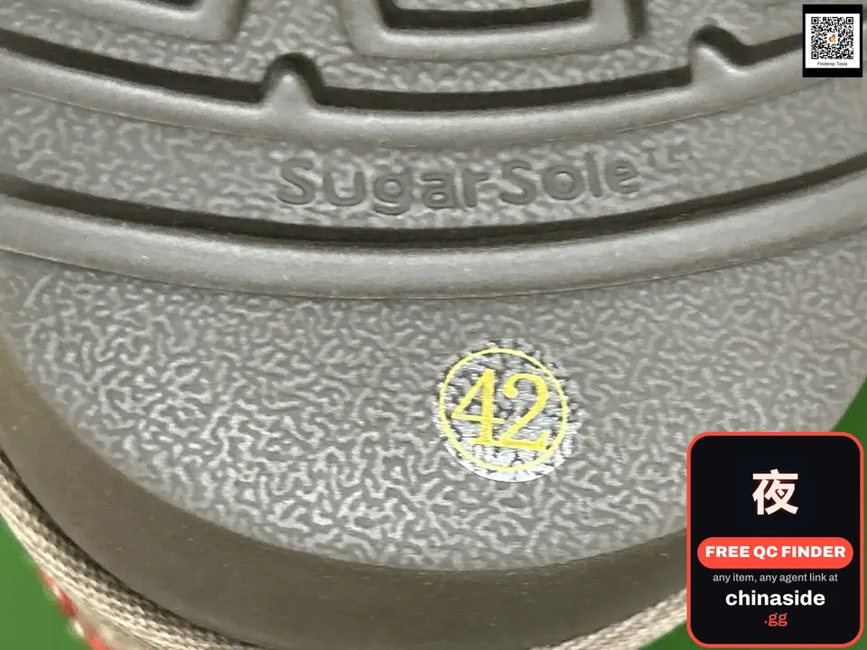 QC photo of the Snow Boots Link 1