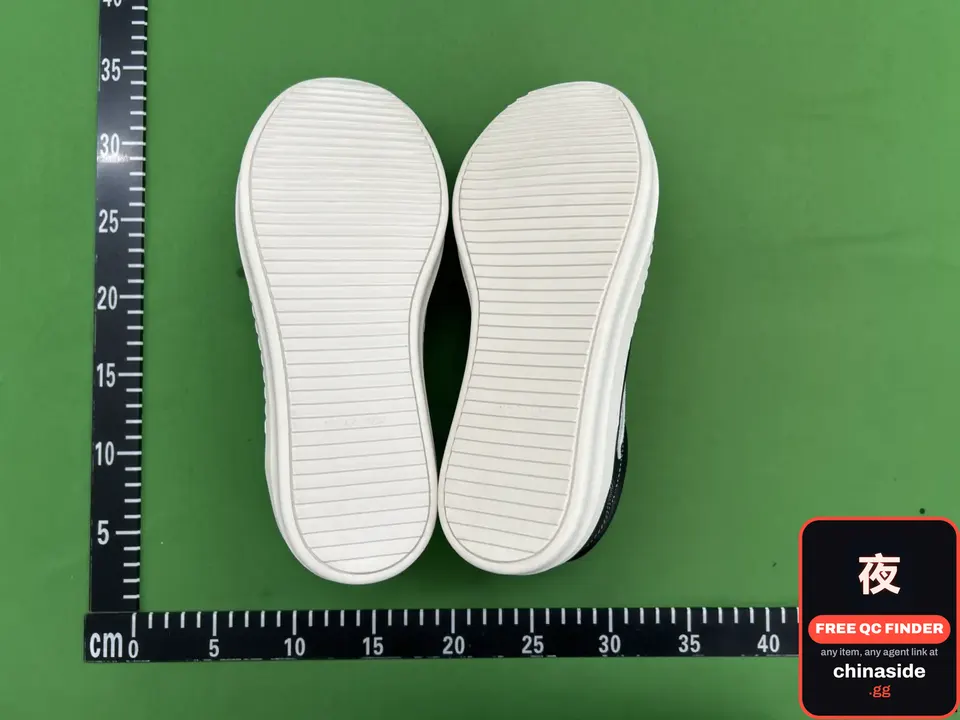 QC photo of the Leather Sneakers
