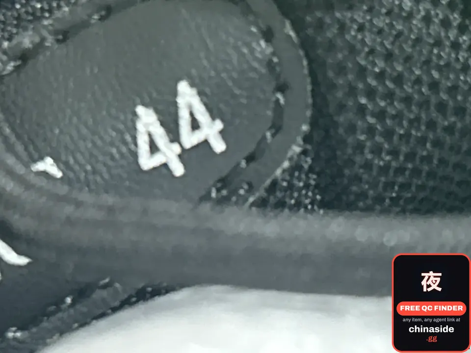QC photo of the Mesh Canvas Casual Sneakers