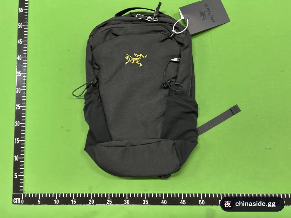 QC photo of the Lightweight DWR Waterproof Backpack