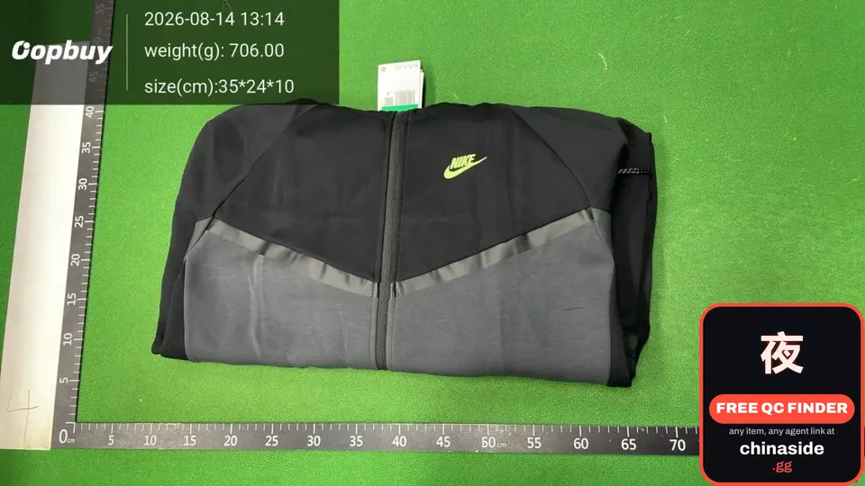 QC photo of the Tech Fleece Windrunner Hooded Jacket