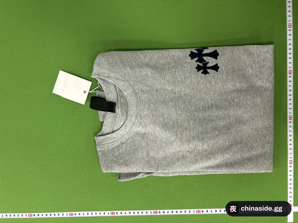 QC photo of the Cross Flocking Long Sleeves Shirt