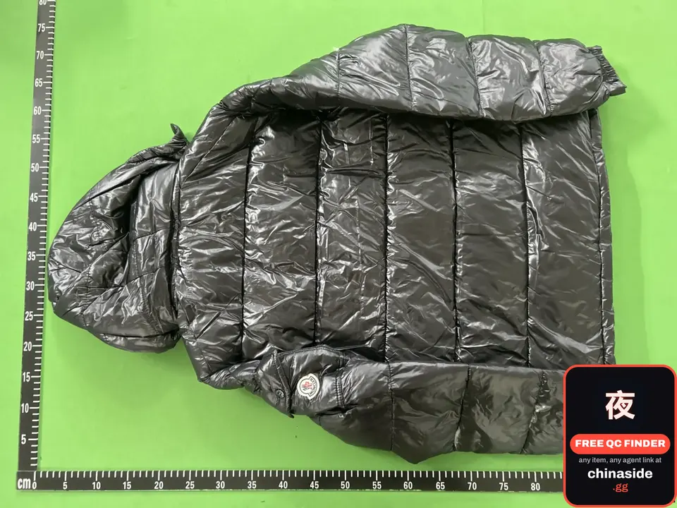 QC photo of the Cotton-Padded Hooded Jacket